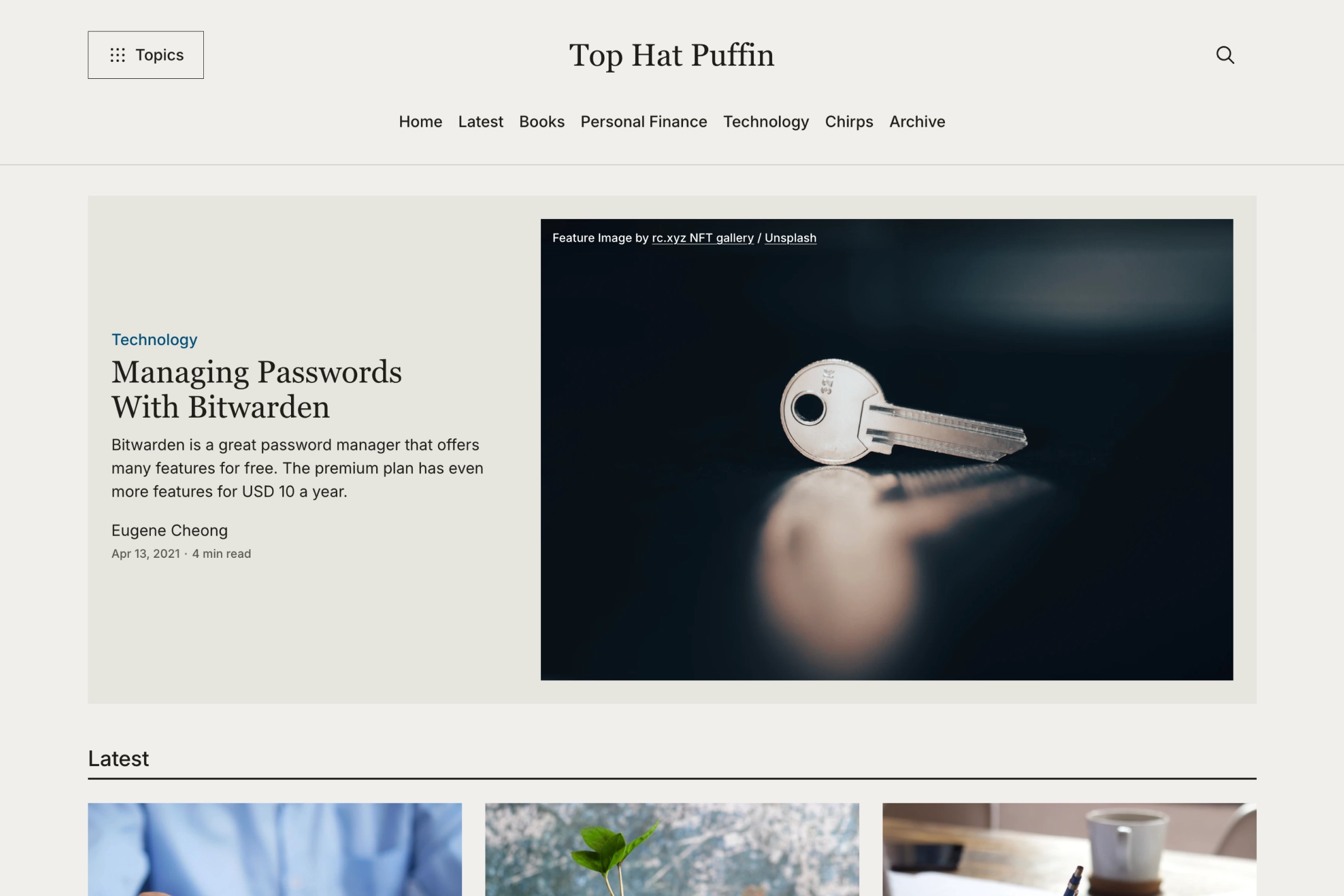 Screenshot of Top Hat Puffin — Ghost theme website