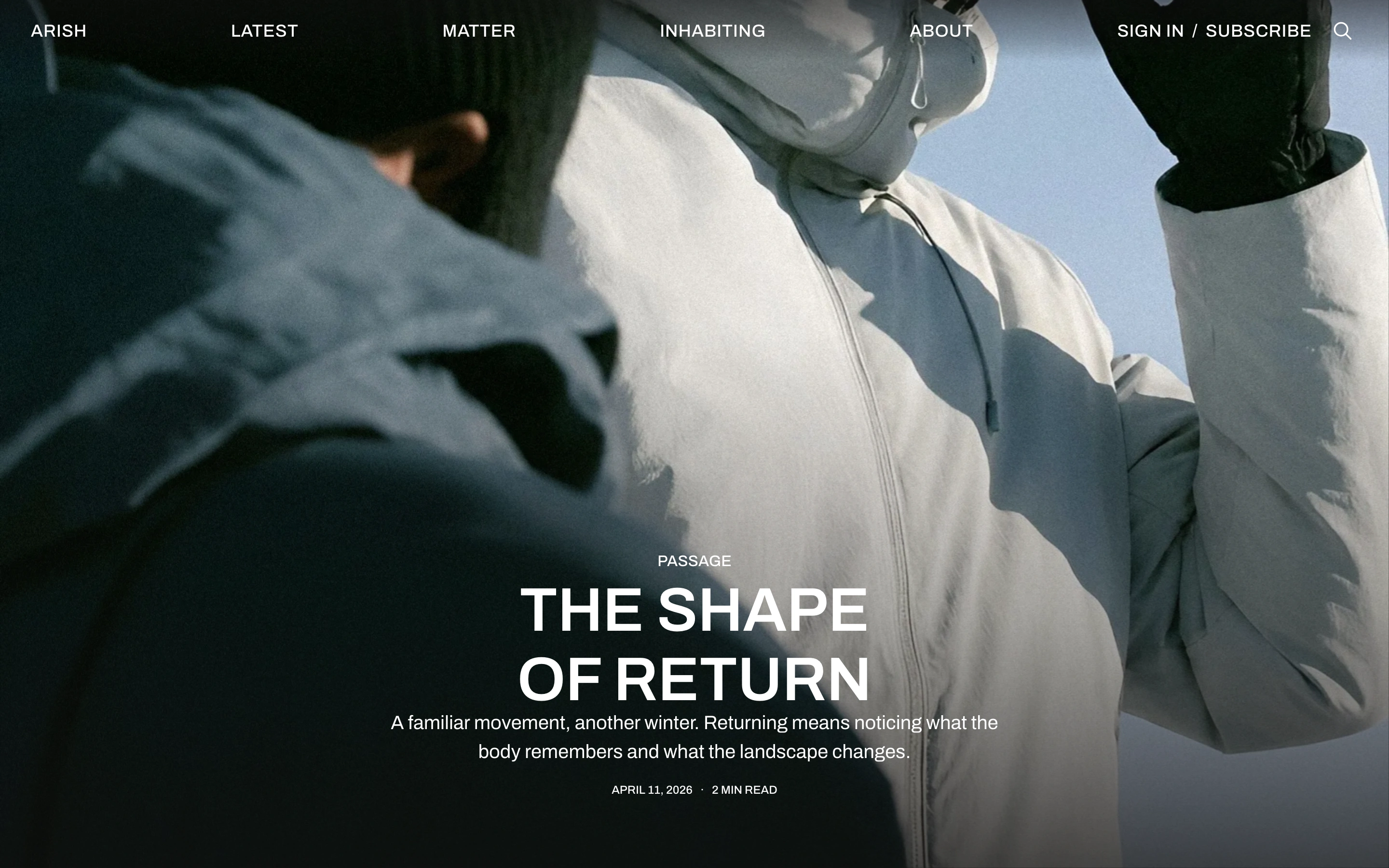 Post Fullscreen layout with a screen-height opening image
